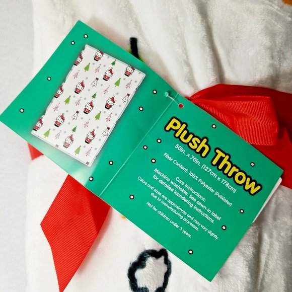 Sanrio Hello Kitty Christmas Santa Tree Plush Throw Blanket 50in x 70in 2023 NWT - Picture 8 of 8